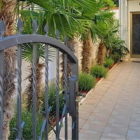 3 Bedroom Amazing In *